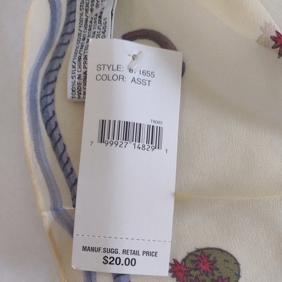 Collection XIIX Scarf With Cowboy Designs (J46) - Picture 4 of 5